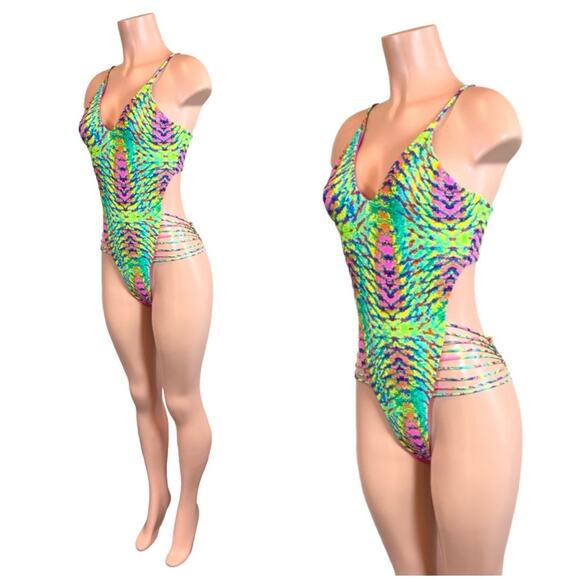 Luli Fama Oasis Babe REVERSIBLE Strappy Bright Colored One Piece SZ M $185 - Picture 7 of 15